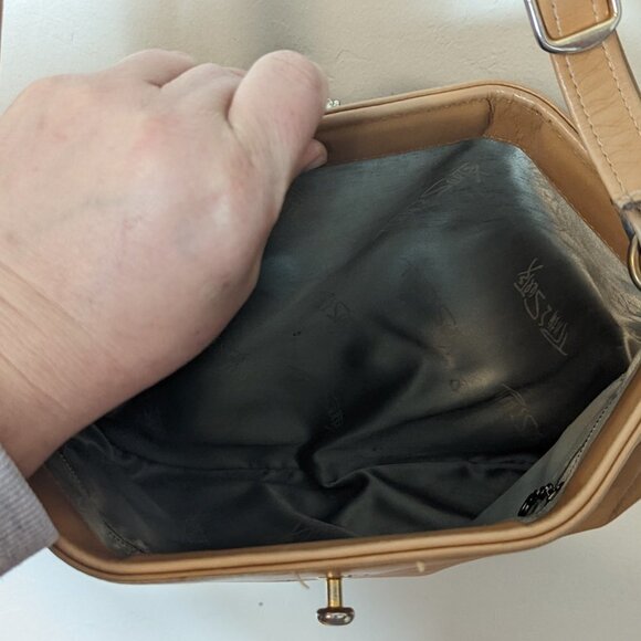 Vintage Lion Head Leather Ruth Saltz Shoulder Tote Bag Gold Tone Hardware - Picture 12 of 15